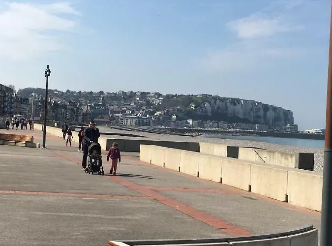 Le Clos Mesnil Hébergement de vacances *